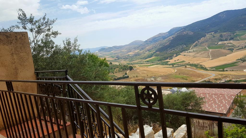 Borgo Saraceno Villa ซัมบูกา ดิ ซิซิเลีย ภายนอก รูปภาพ