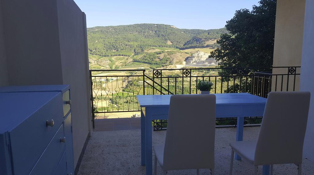 Borgo Saraceno Villa ซัมบูกา ดิ ซิซิเลีย ภายนอก รูปภาพ